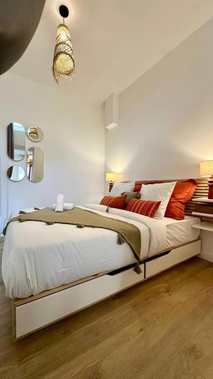 Vitton 2 - 1 Bedroom - Montchat Apartment in Villeurbanne