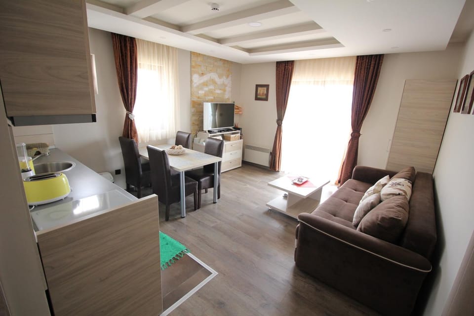 Living room, Photo of the whole room