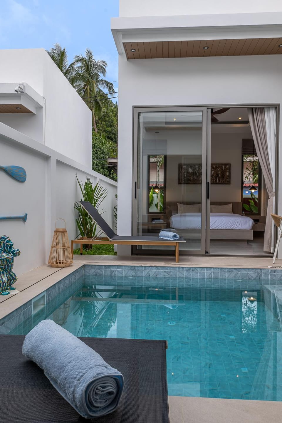 Pool view, Swimming pool