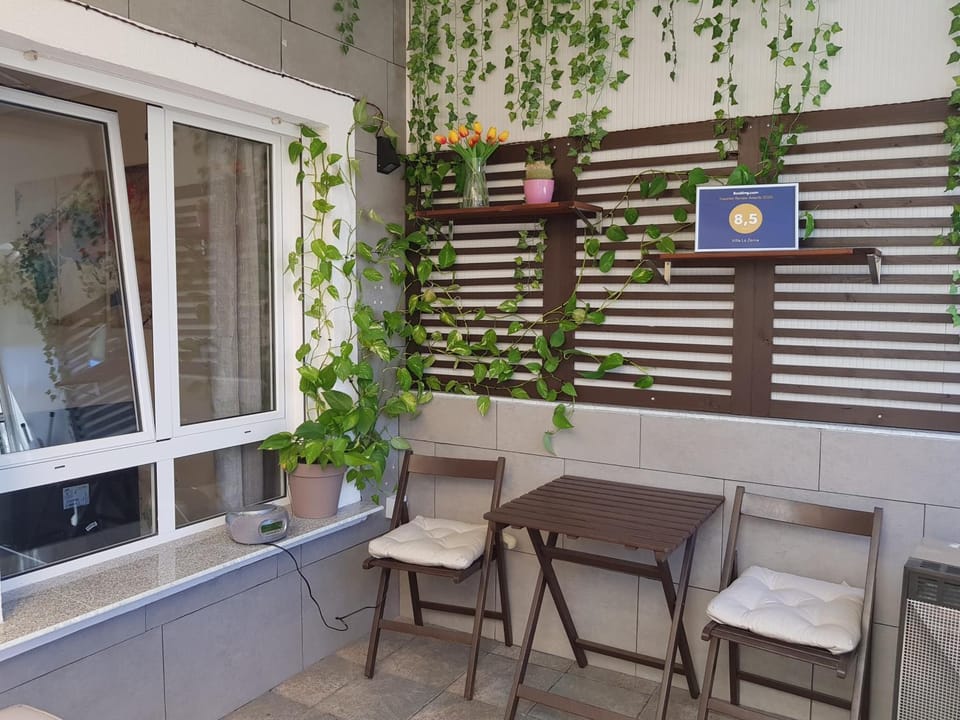 Patio, Balcony/Terrace, Other