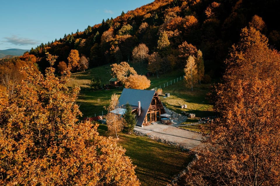 Lunor House House in Romania