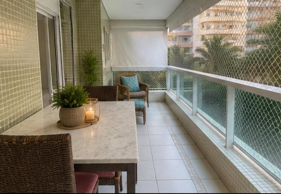 Riviera Mod 8, 3 bedrooms, Gourmet Balcony Apartment in Bertioga