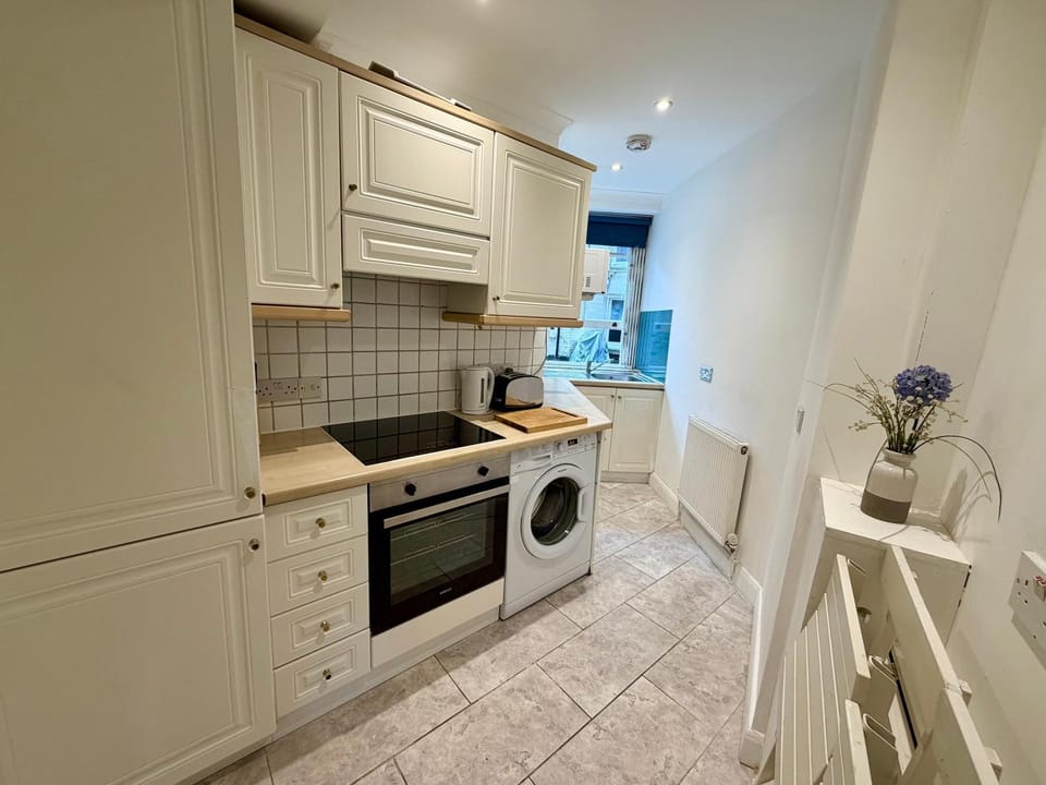 Dining area, kitchen, kitchen