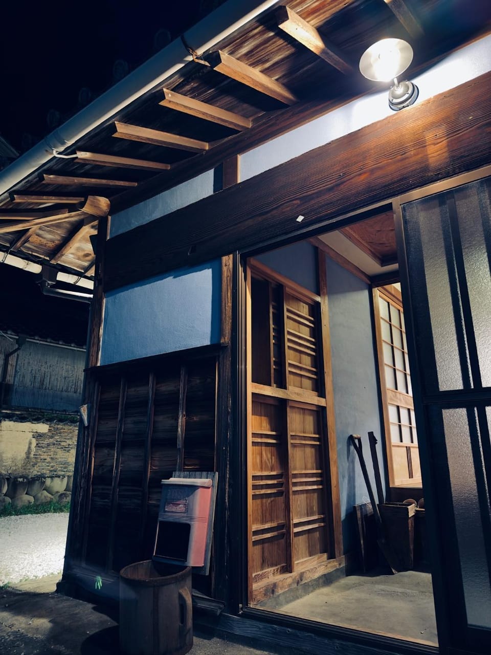 Property building, Night
