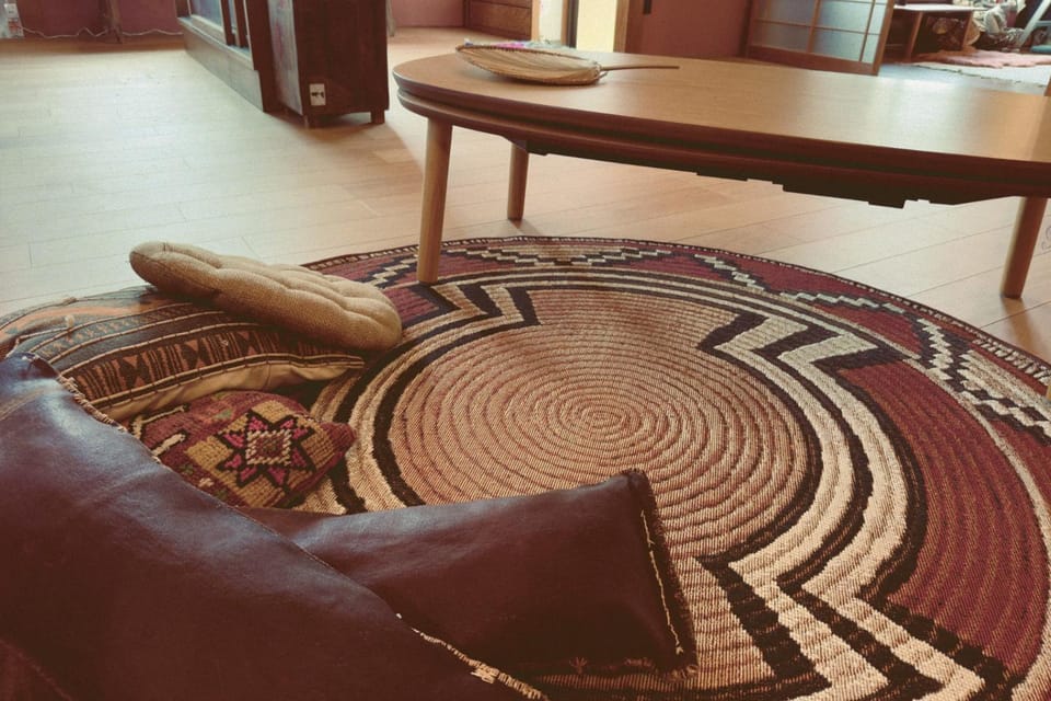Living room, Breakfast