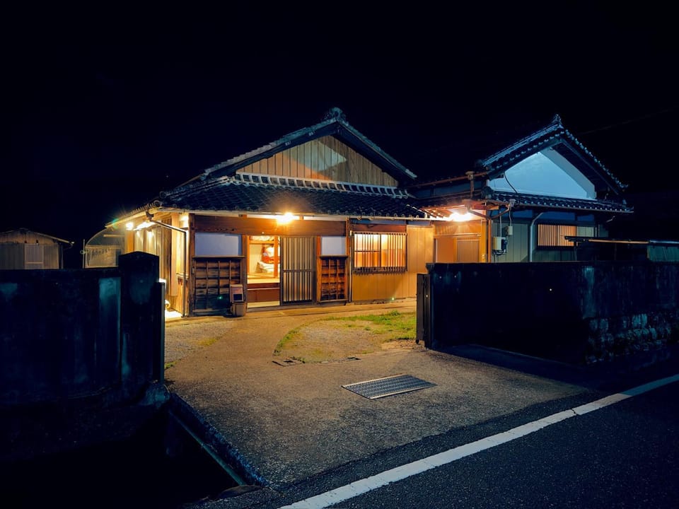 Property building, Night