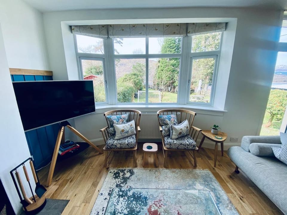 Fort William Centre, Glorious Views & Parking House in Fort William