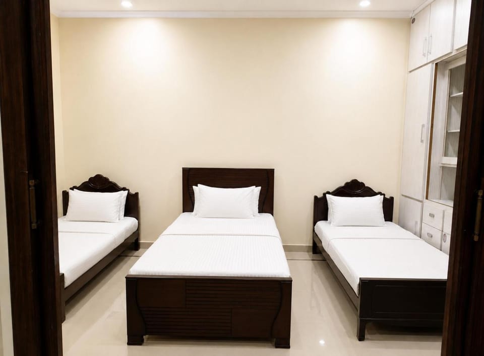 Pinewood Guest House Bed and Breakfast in Islamabad