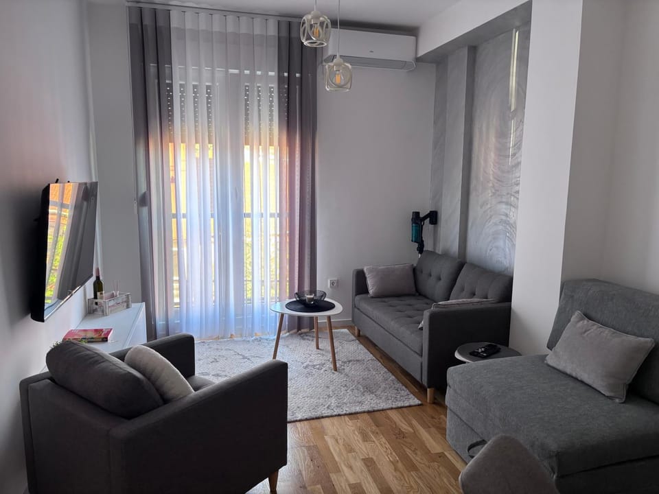 Nest CT Apartment in Montenegro