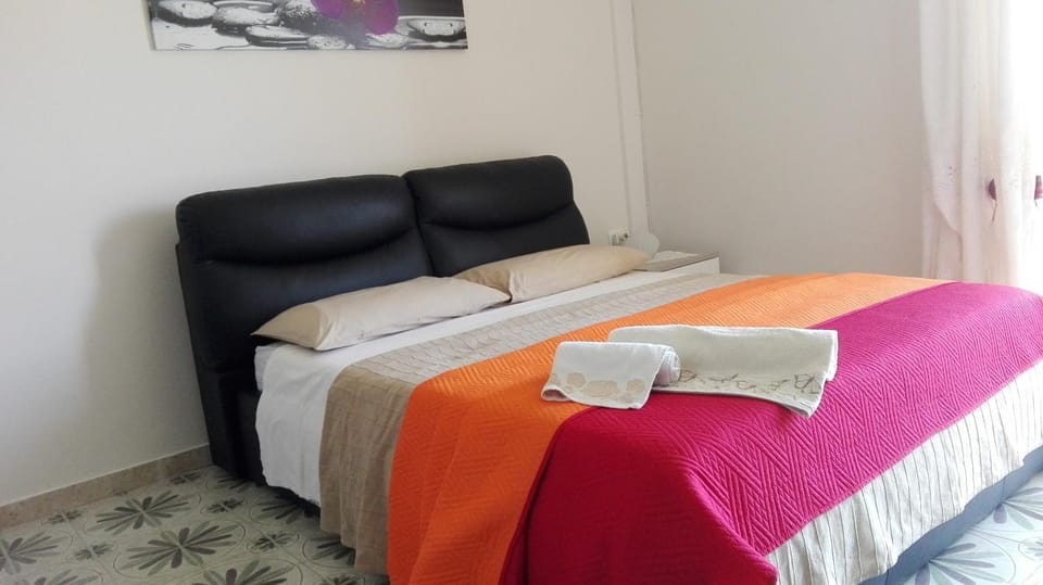 Lian Room B&B Bed and Breakfast in Caserta