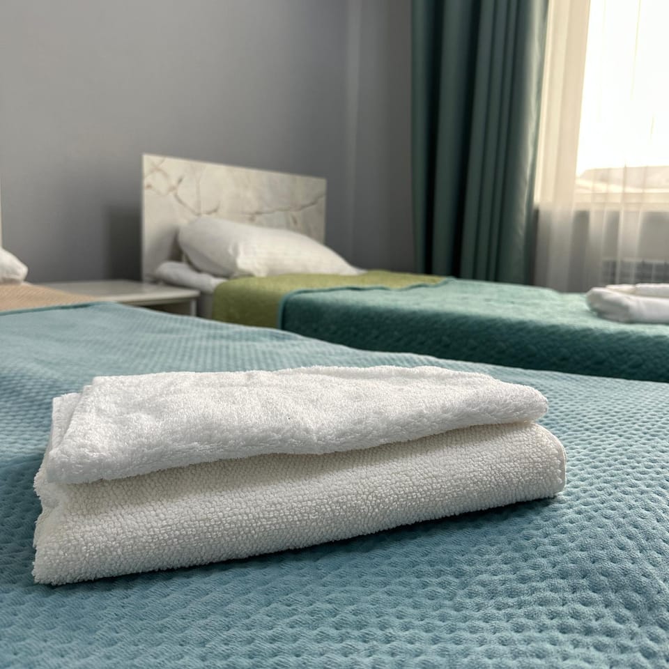 Bed, View (from property/room), towels, towels