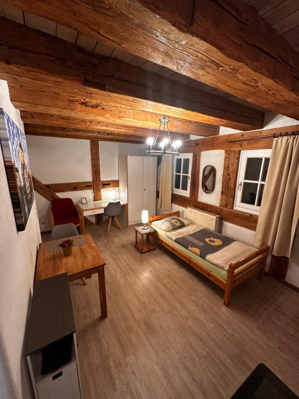 Photo of the whole room