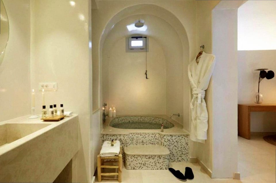 Zathina Villa in Mesaria, Santorini Villa in Mesaria