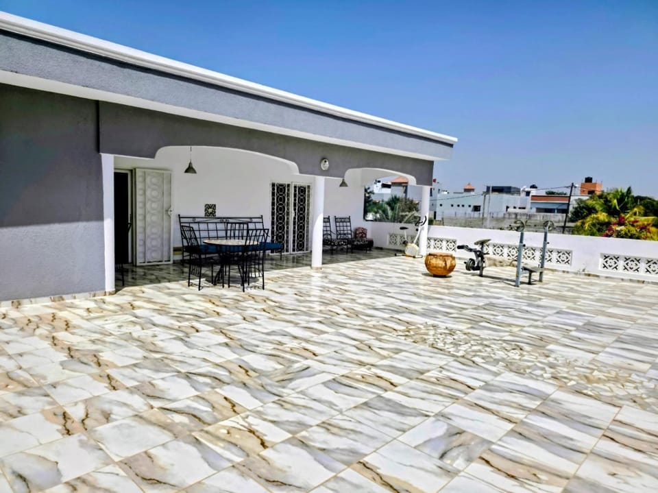 Villa Ross House in Saly