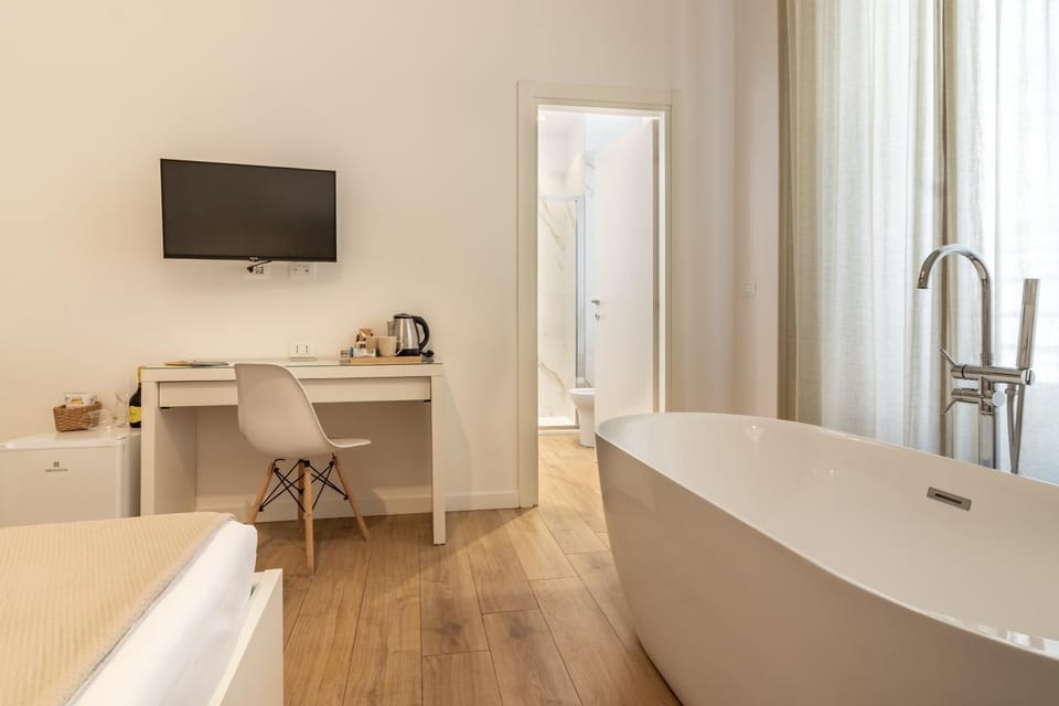 September's Suites - mytouristhome Bed and Breakfast in La Spezia