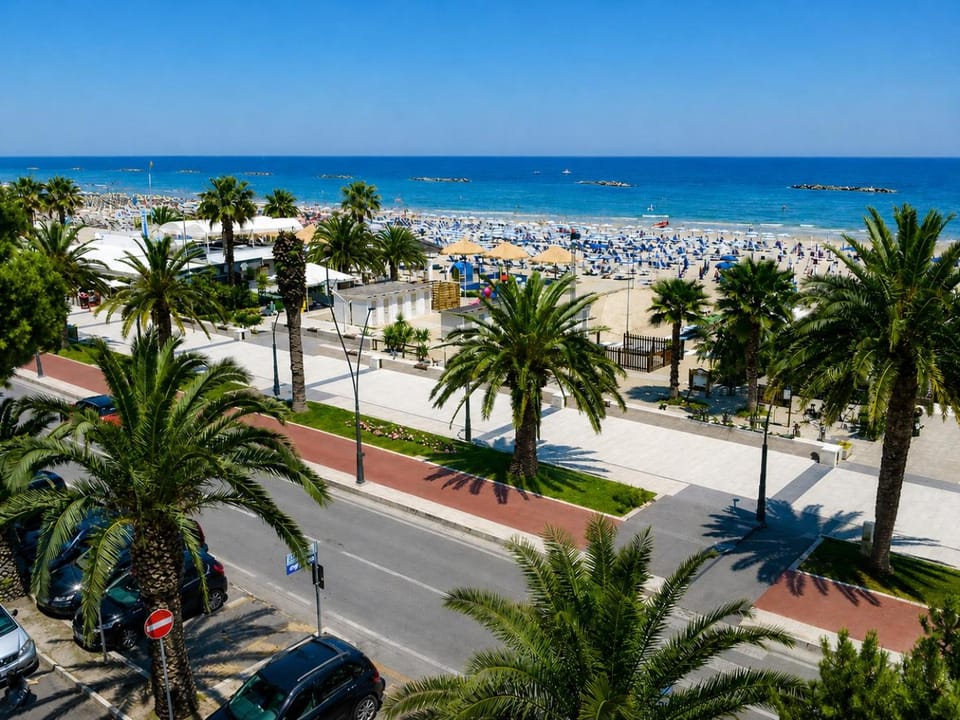 Sea view, Sea view