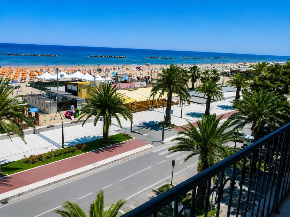 Sea view, Sea view