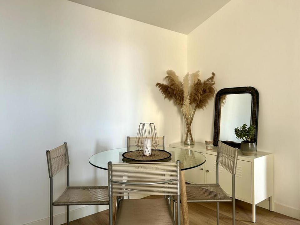 WeHost - Valentin Couturier - Croix-Rousse: Charmant appartement pour 2 pers Apartment in Lyon
