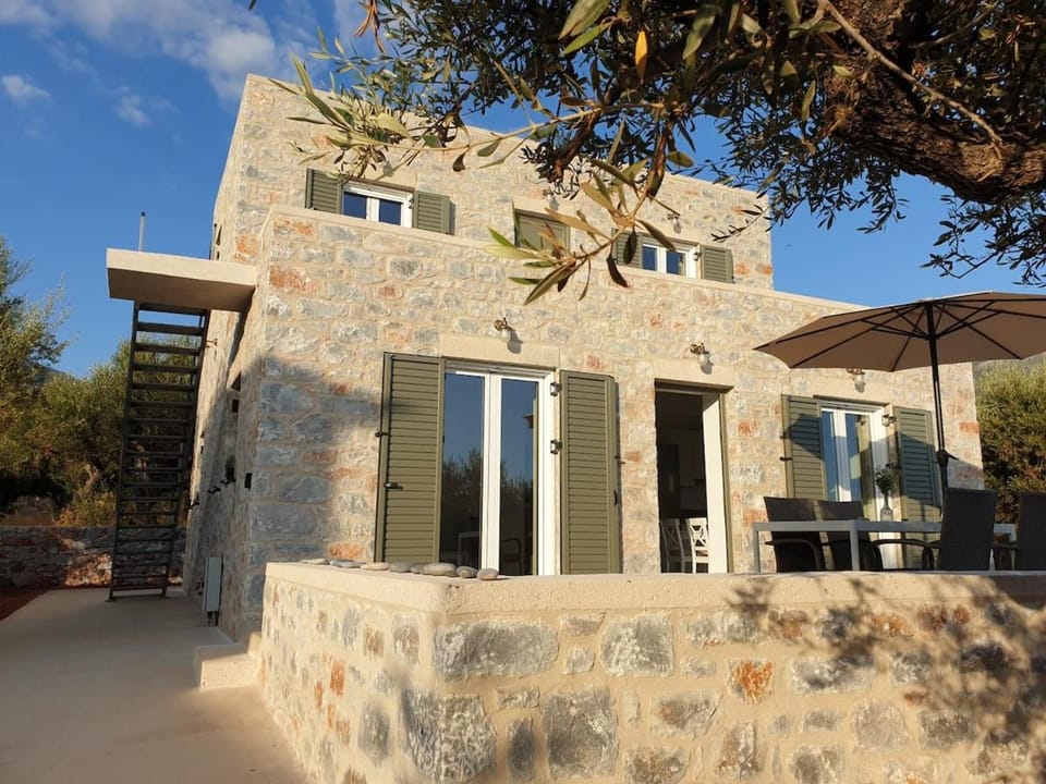 Haus am Meer Apartment in Messenia