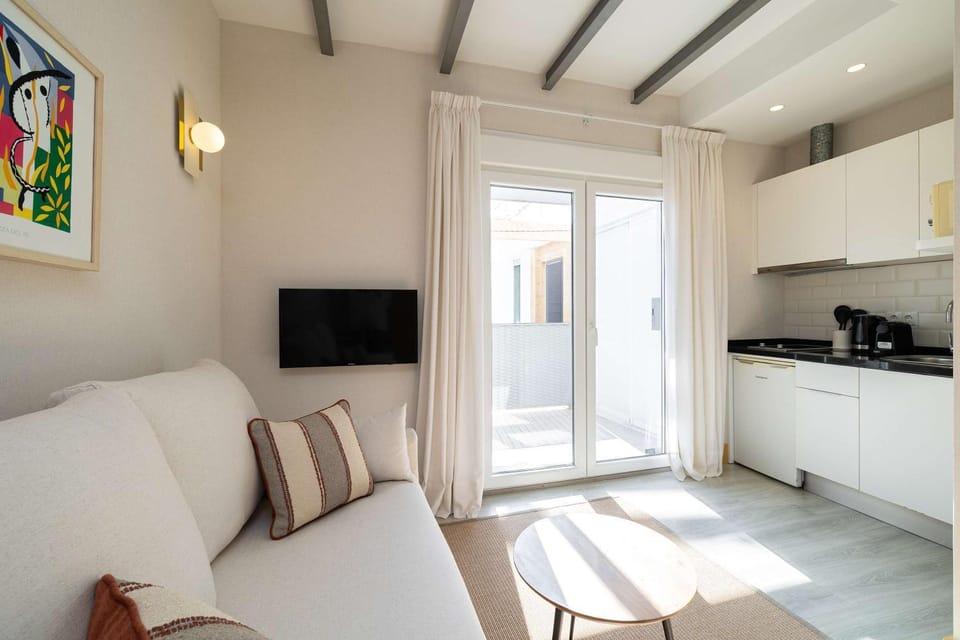 Modern Studio with balcony 700 meters to Beach Apartment in Malaga