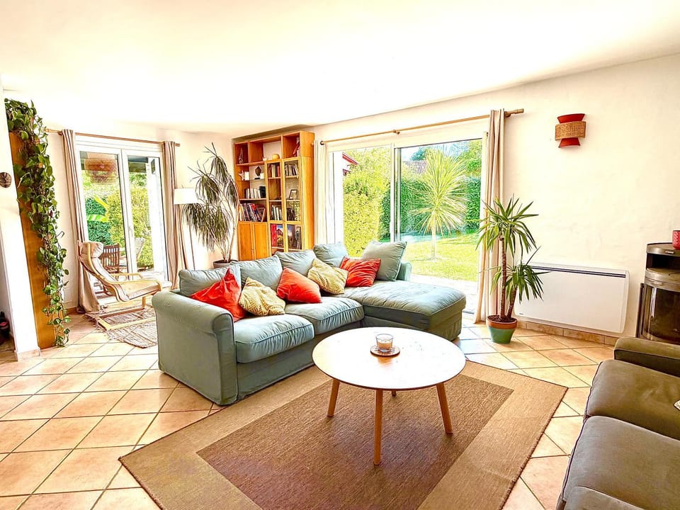 Beautiful family villa close to Bidart beach Villa in French Basque Country