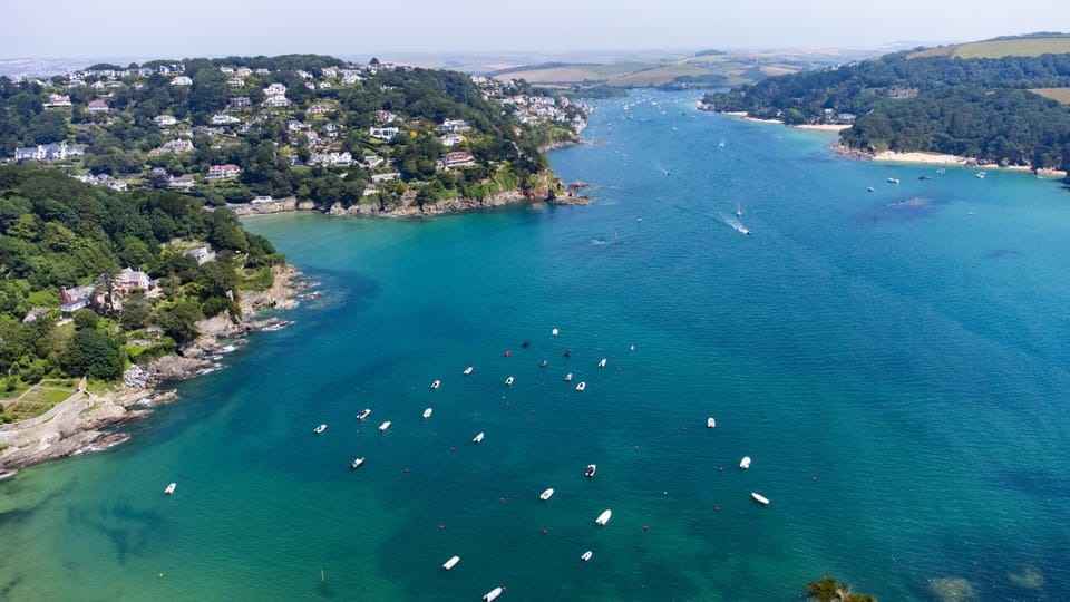 Devon Belltents - Salcombe Luxury tent in England