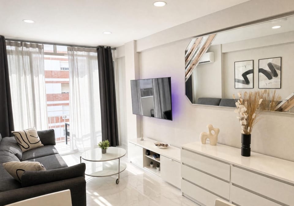 TV and multimedia, Seating area
