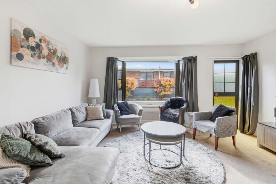 Cozy Corner Apartment in Invercargill