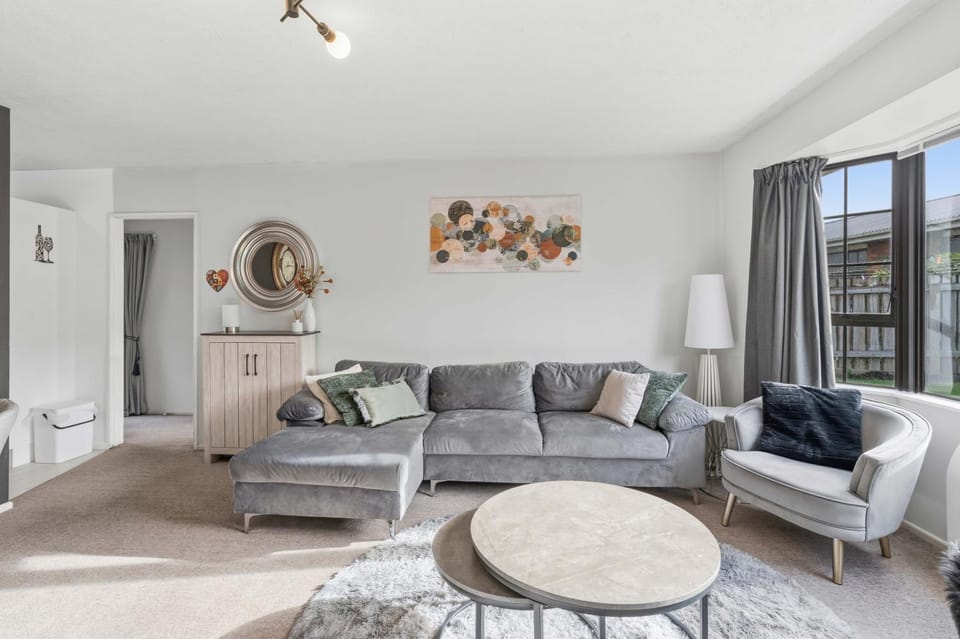 Cozy Corner Apartment in Invercargill