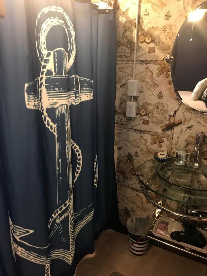 Seafarer-Themed Escape with Kitchenette & Relaxing Lounge in Bacliff, Texas House in Bacliff