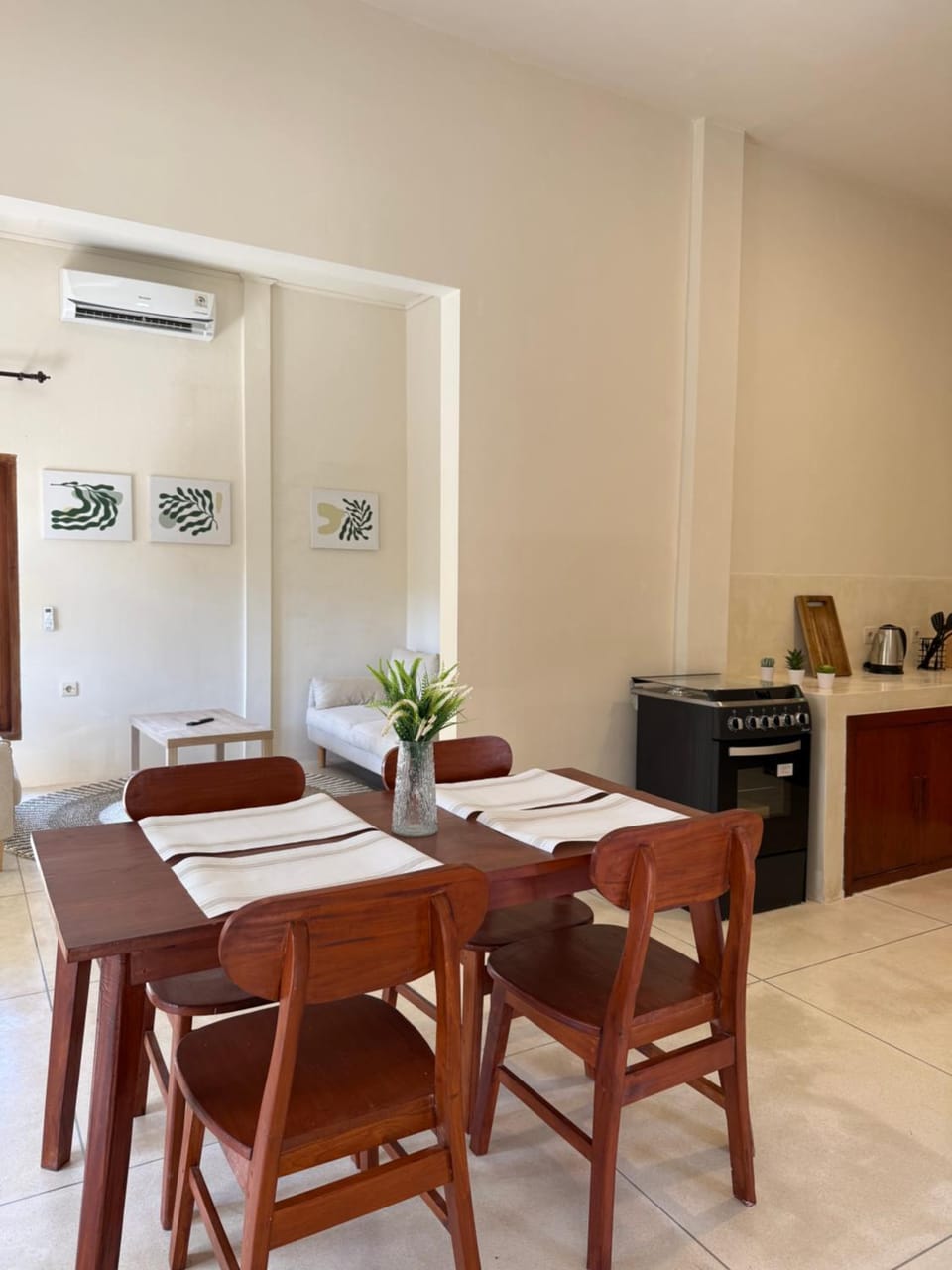 Kitchen or kitchenette, Living room, Dining area, oven, stove, air conditioner