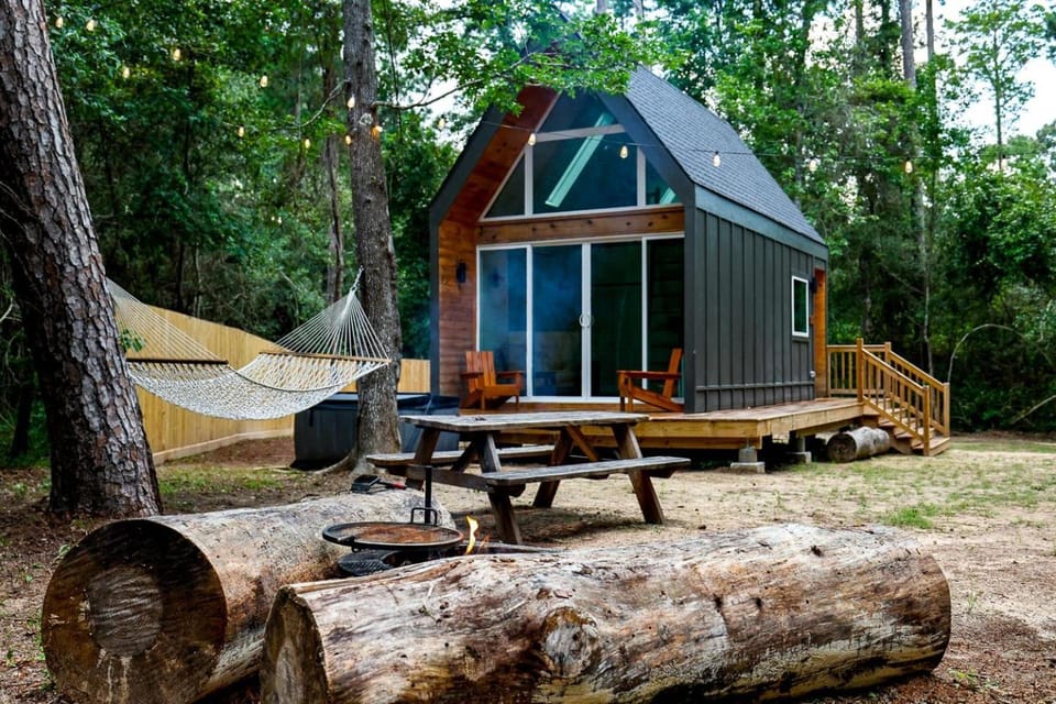 Wonderful Cabin with Great Forest Sights in Montgomery, Texas Cabin in Lake Conroe
