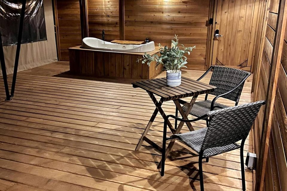Hot Tub