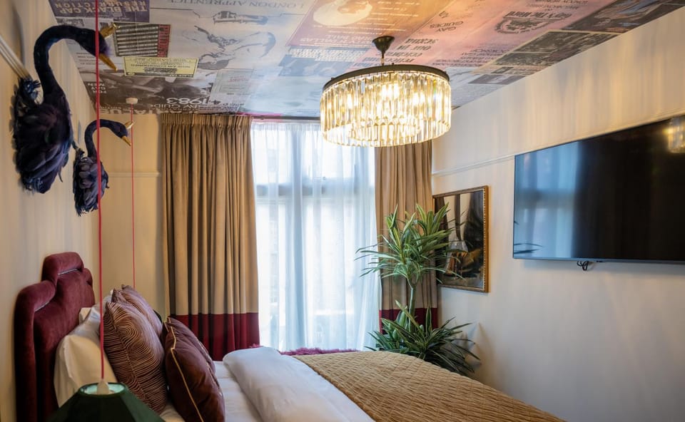 Black Cap Camden Hotel in London Borough of Islington