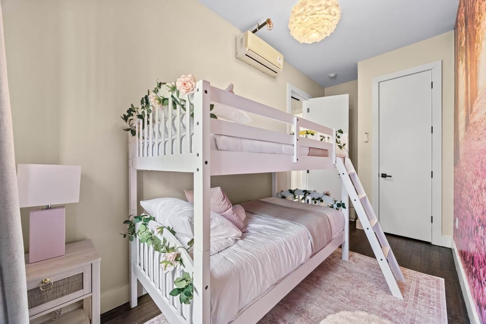 Bed, bunk bed