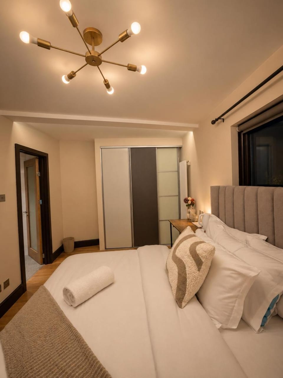 Montrose Apartments -Tower Bridge Hotel in London Borough of Southwark