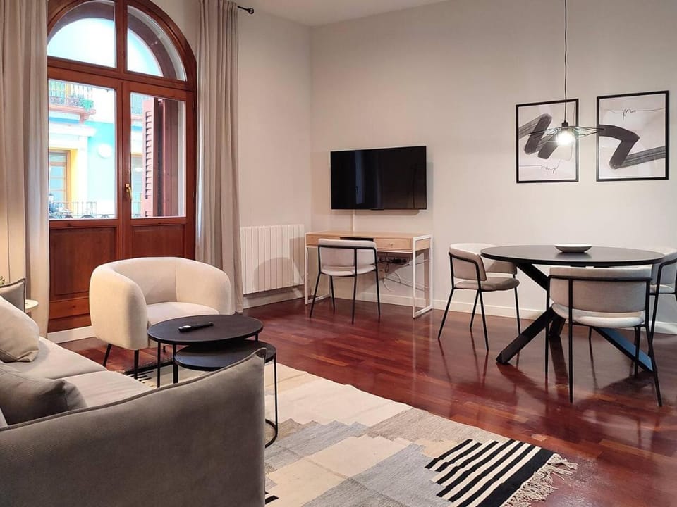 Apartamento lujoso en el centro, vistas al Pilar Apartment in Zaragoza