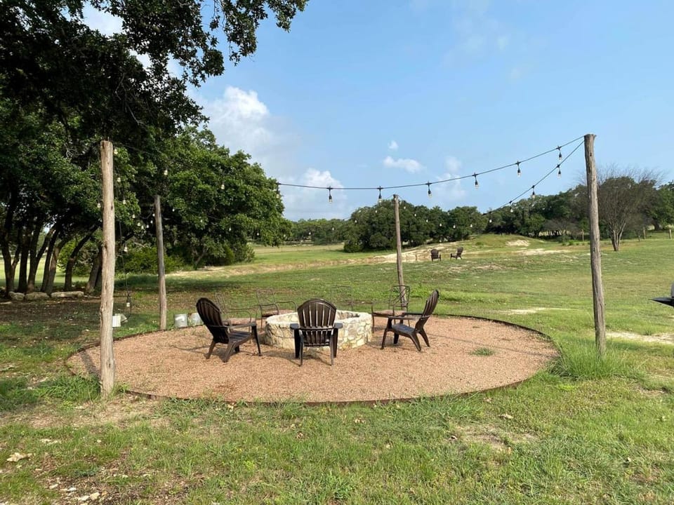 Amazing Raised Bungalow Surrounded by Beautiful Texas Hill Country Views in Bergheim, Texas House in Spring Branch