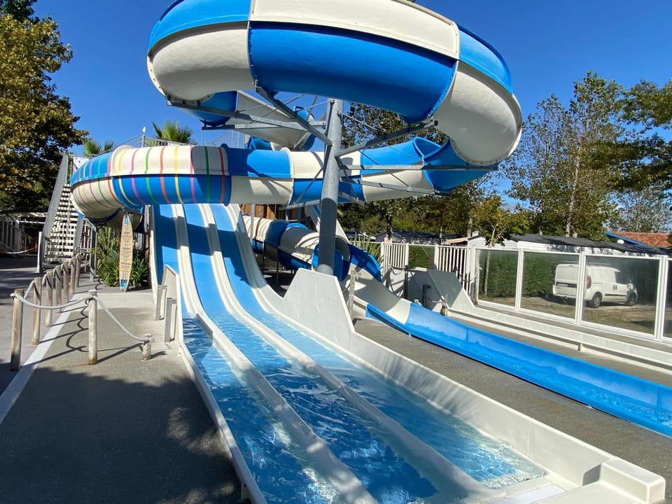 Ocean Lodge Messanges Campground/ 
RV Resort in Vieux-Boucau-les-Bains