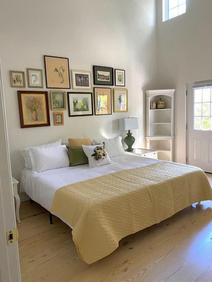 Charming Farmhouse Cottage Perfect for Family-Friendly Getaways in Signal Mountain, Chattanooga House in Chattanooga