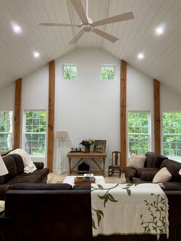 Charming Farmhouse Cottage Perfect for Family-Friendly Getaways in Signal Mountain, Chattanooga House in Chattanooga