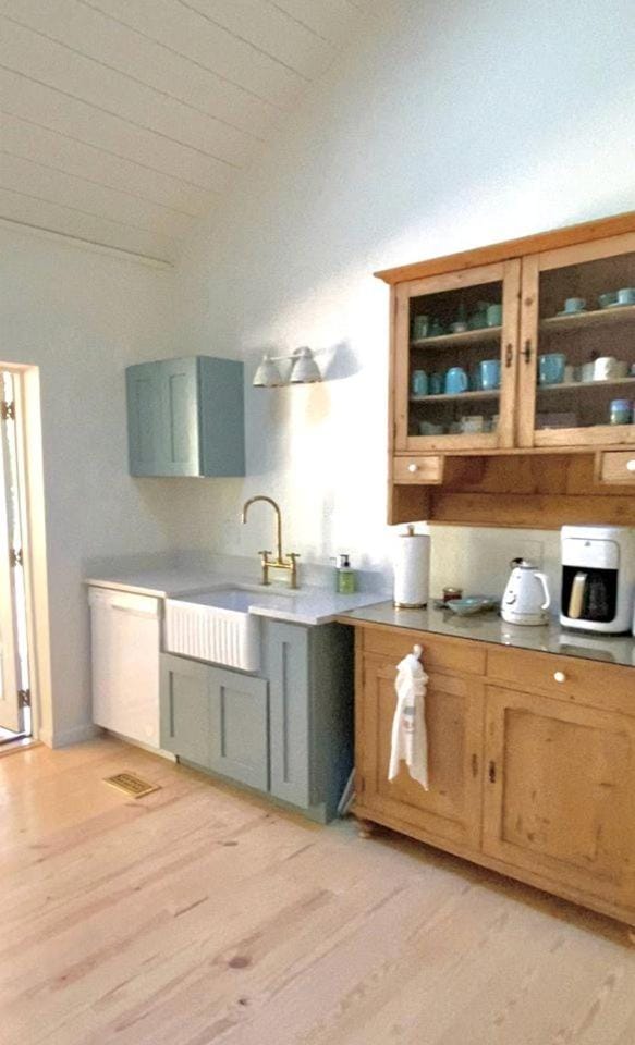 Charming Farmhouse Cottage Perfect for Family-Friendly Getaways in Signal Mountain, Chattanooga House in Chattanooga
