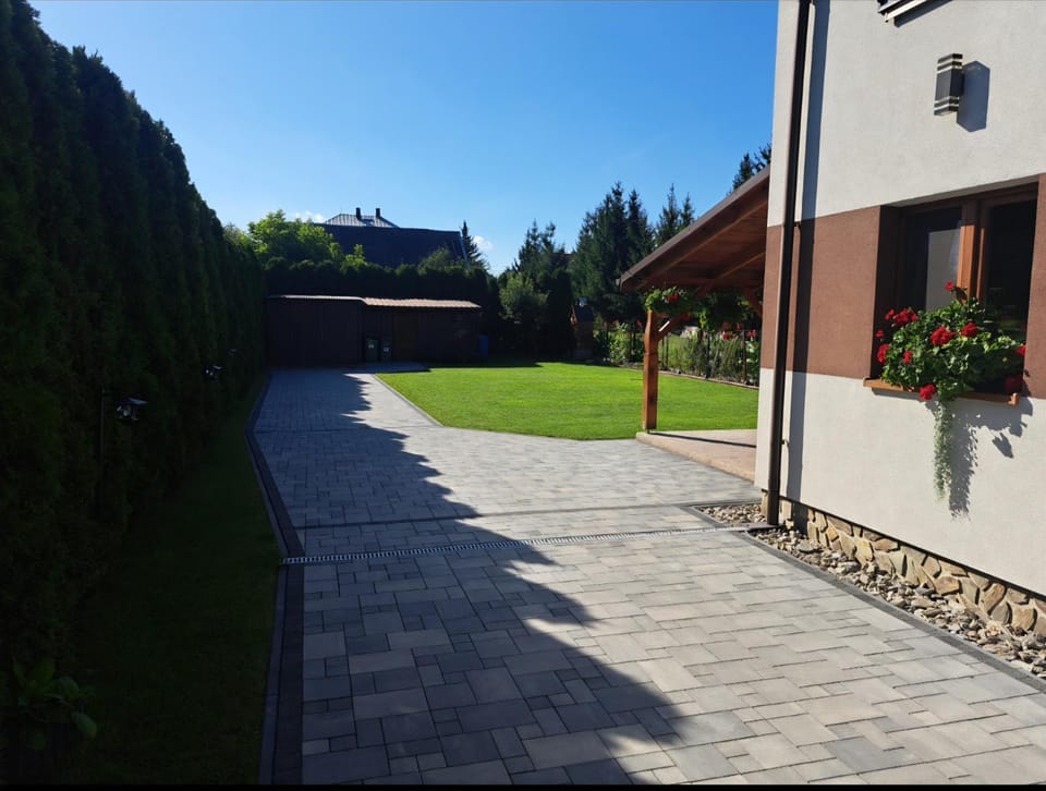 Property building, Garden