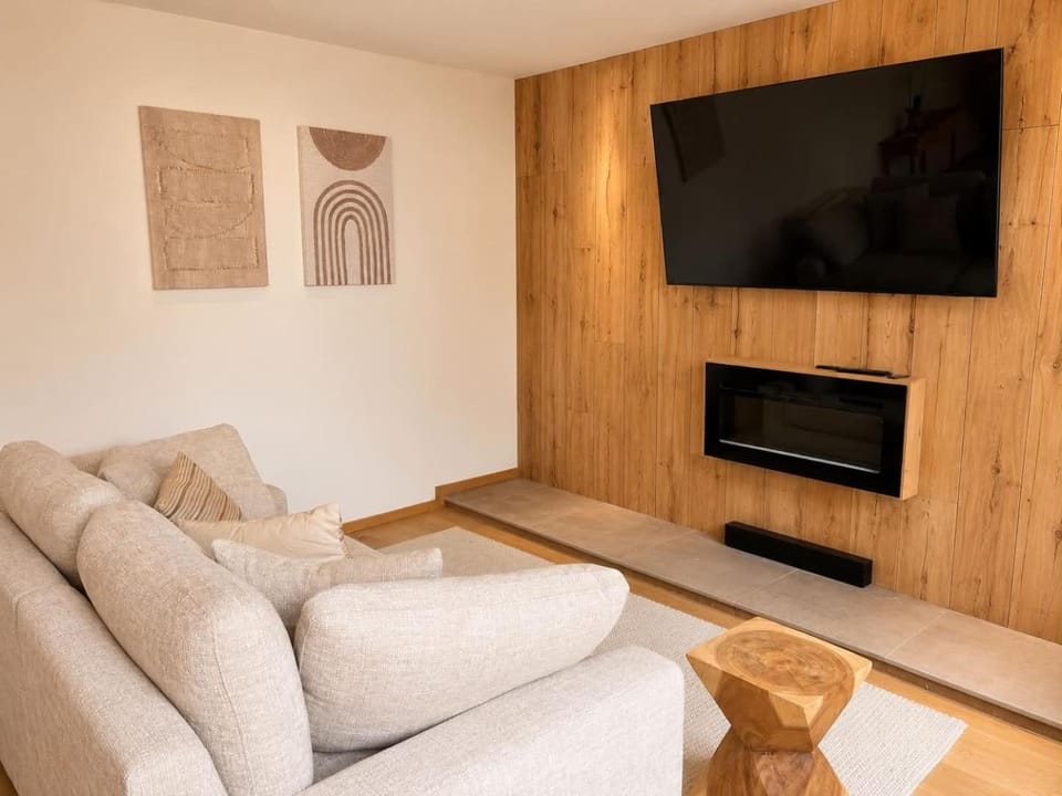 TV and multimedia, Living room