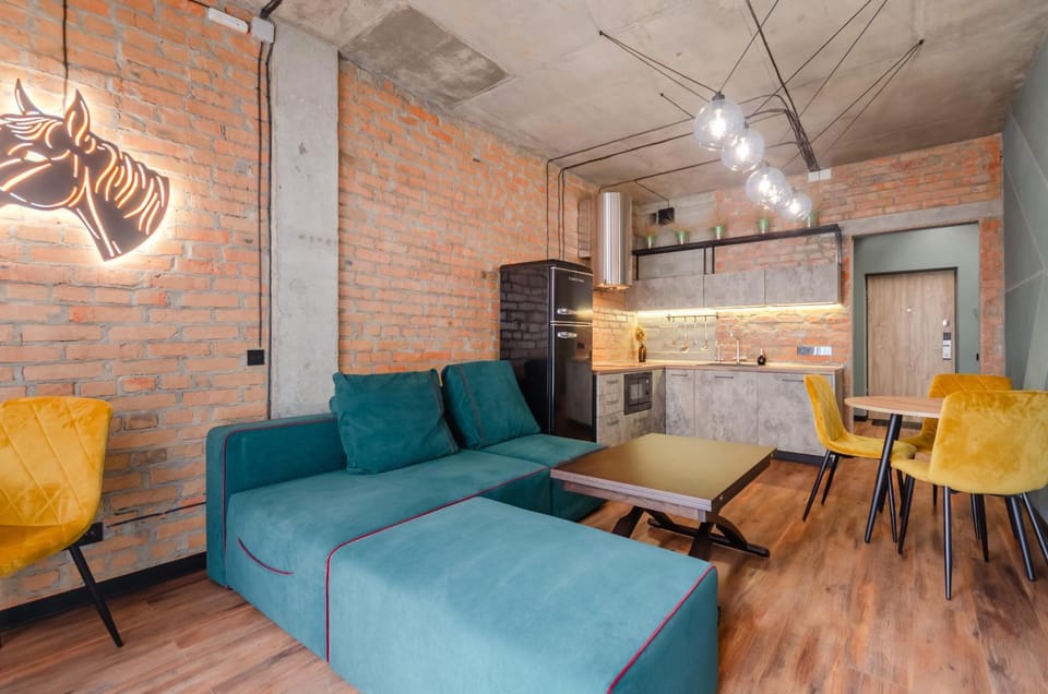 Kitchen or kitchenette, Living room