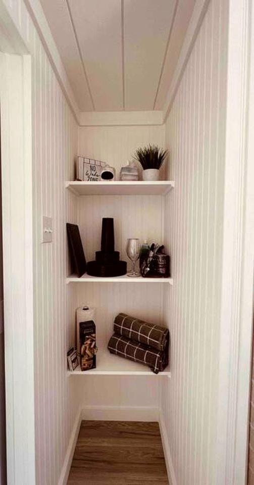 Tiny Container For A Glamping Getaway with Canyon Lake Views Close to Austin, Texas House in Canyon Lake