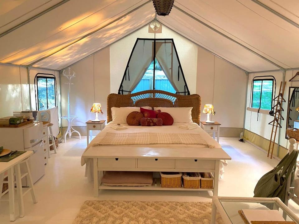Glamping at Paradise Point in Signal Mountain, TN Luxury tent in Chattanooga