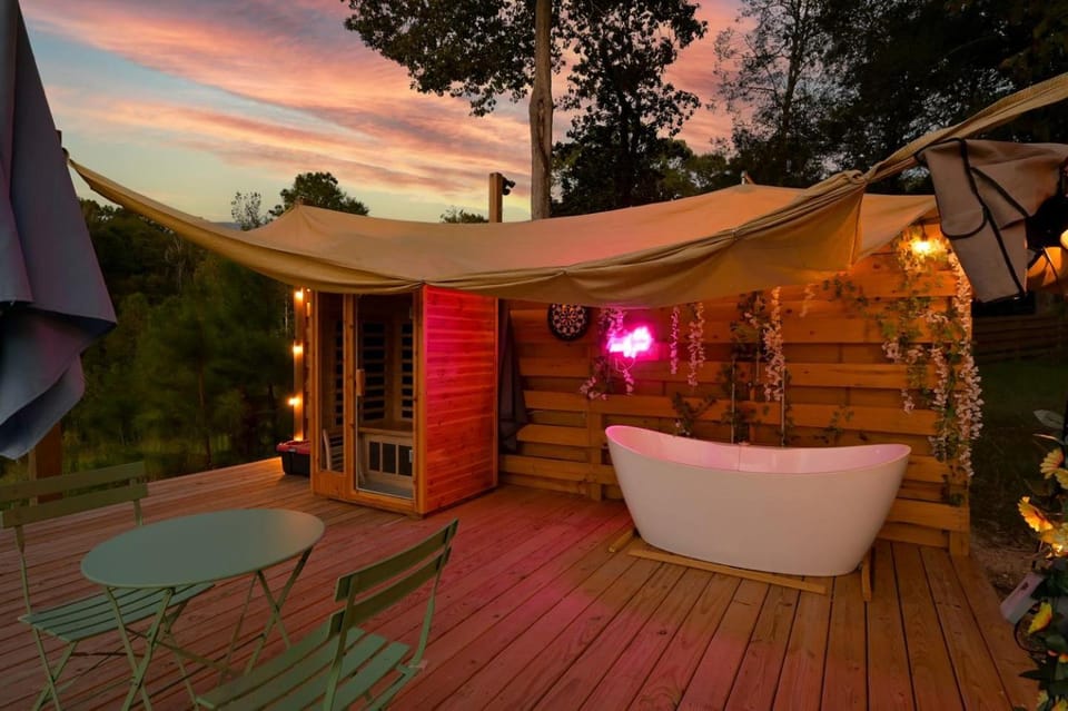 Hot Tub