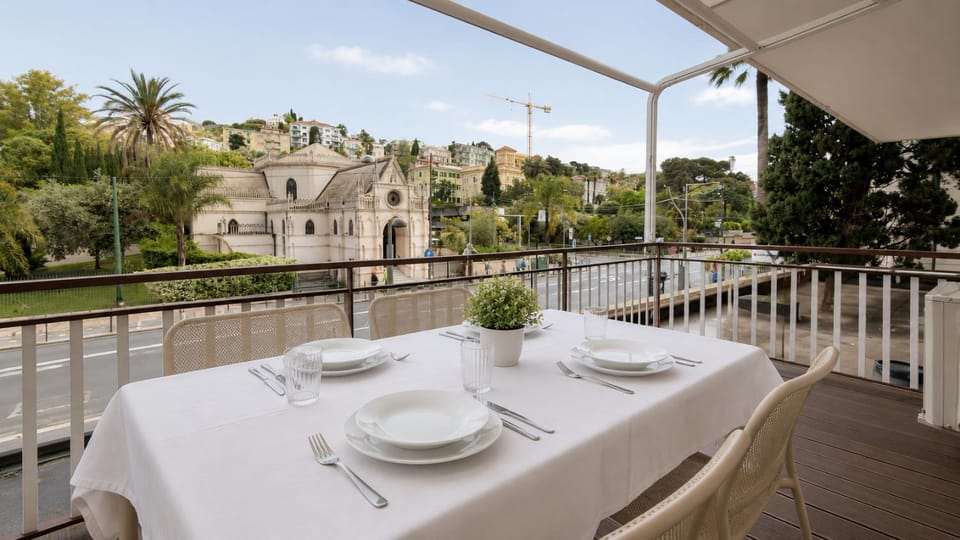 Property building, Patio, Day, View (from property/room), Balcony/Terrace, Dining area