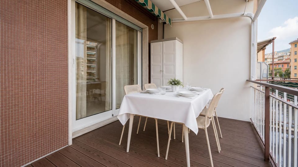 Patio, Day, View (from property/room), Balcony/Terrace, Dining area